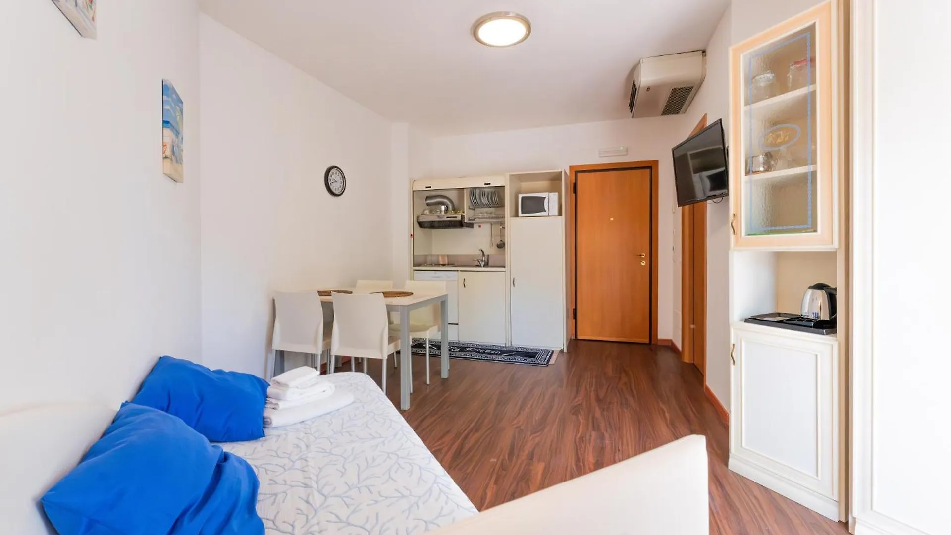 Residence Marconi Mare Rimini 3*,  Italy